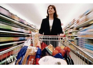 taynui_pokupatel_v_magazine